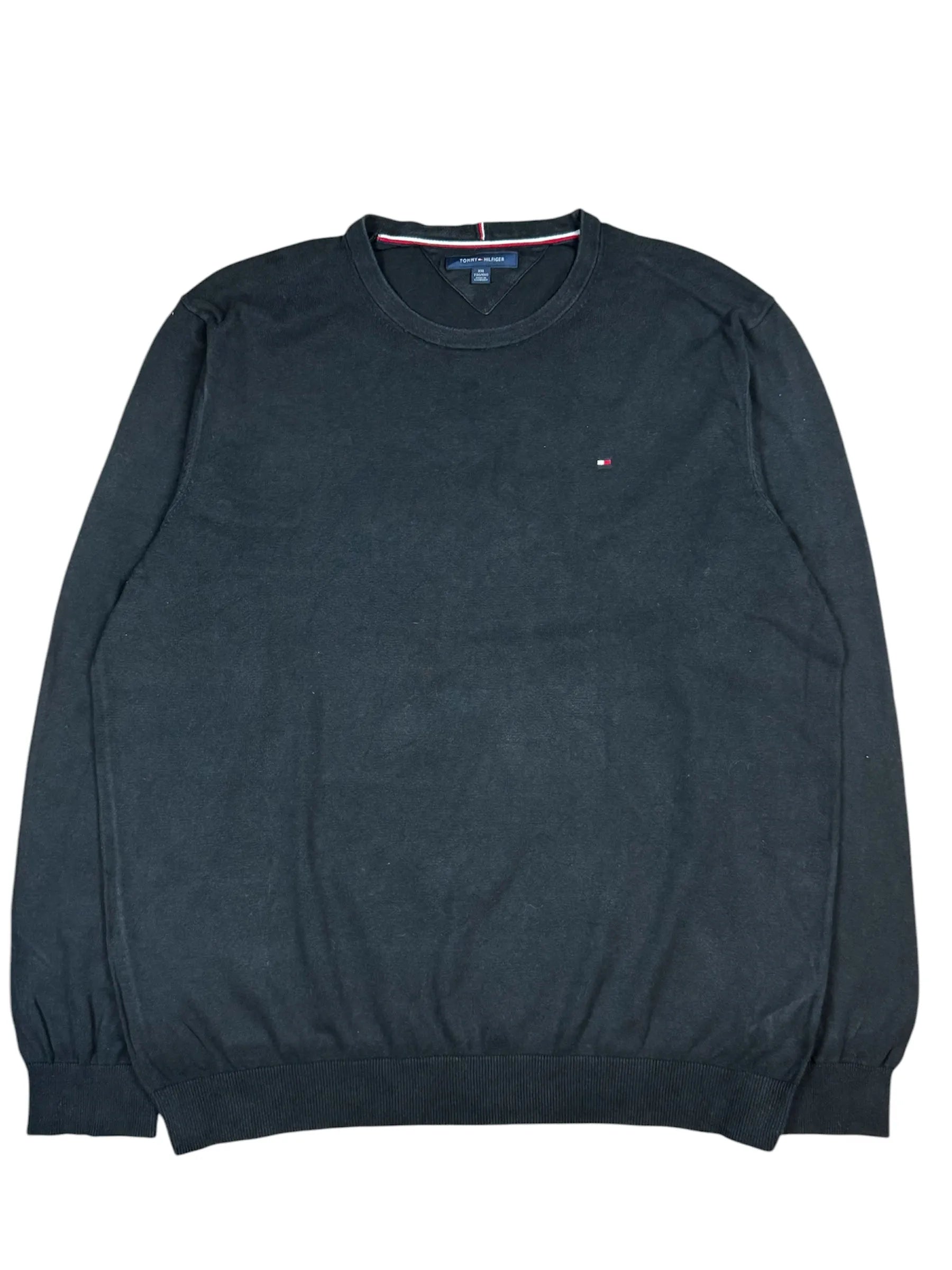 Black Tommy Hilfiger sweatshirt XXL, high-quality and stylish.