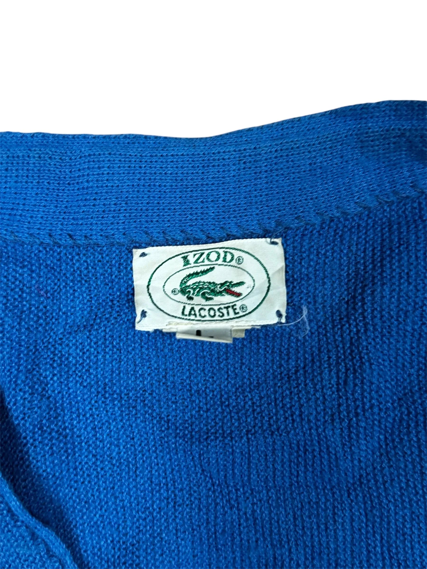 Blauer Vintage Lacoste Pullover, Größe L, mit Logo-Etikett.