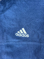 Dunkelblaue Adidas Fleecejacke in Größe L, perfektes Vintage-Stück für Herbst und Winter.