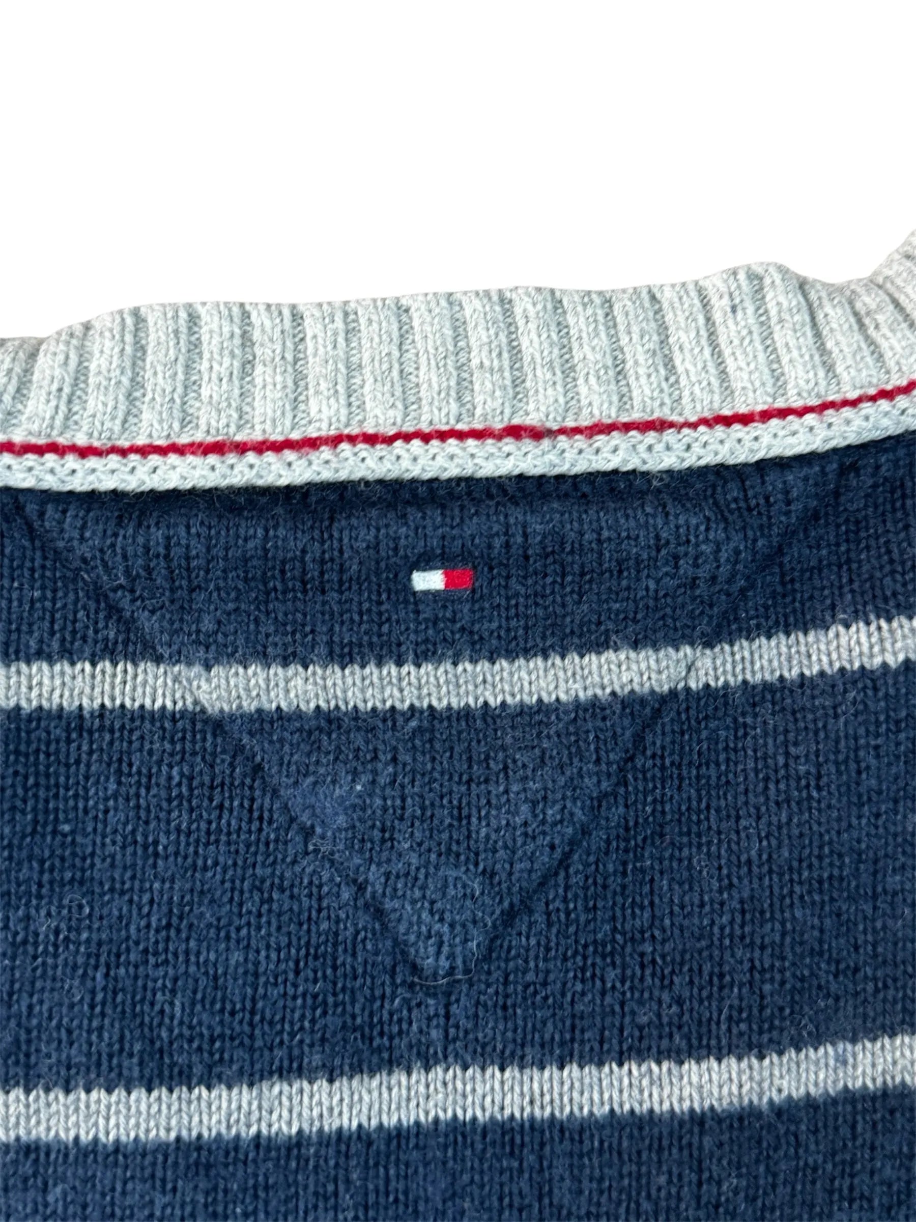 Tommy Hilfiger Pullover in Marineblau und Grau mit V-Ausschnitt und Streifen, Größe M.